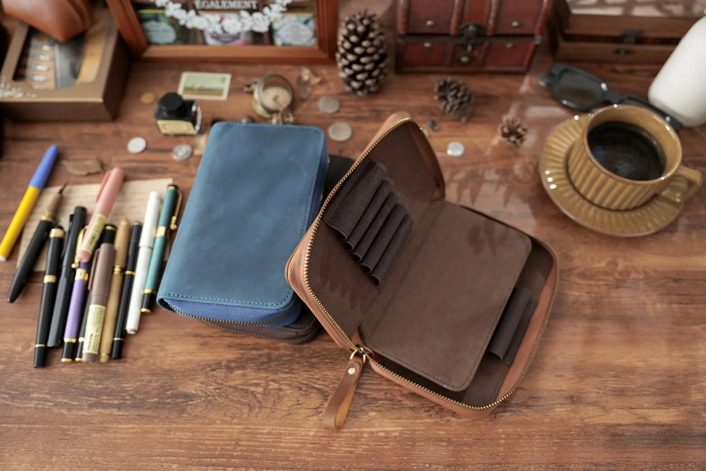 Genuine Leather Fountain Pen Holder Case with Divider, Large Capacity Pencil Pouch Pen Bag for 10 Pens, for Students Stationery