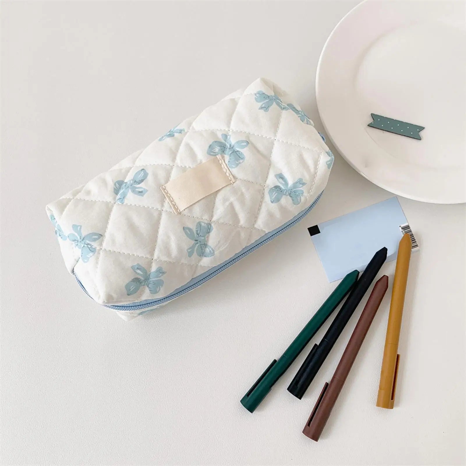 1pc exquisite bowknot single-layer pencil case, bow pattern design storage bag, a must-have for back to school season
