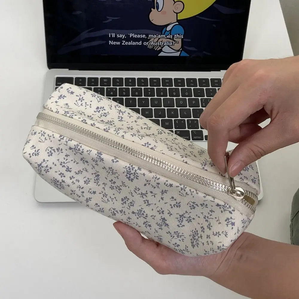 Small Fresh Floral Pen Bag Large Capacity Pencil Case Multifunctional Stationery Storage Bag Student School Organizer Supplies
