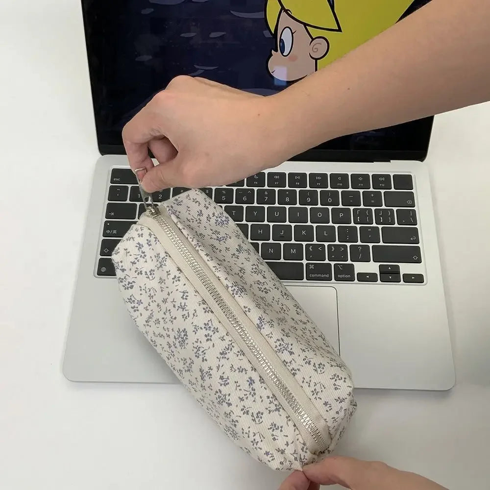 Small Fresh Floral Pen Bag Large Capacity Pencil Case Multifunctional Stationery Storage Bag Student School Organizer Supplies