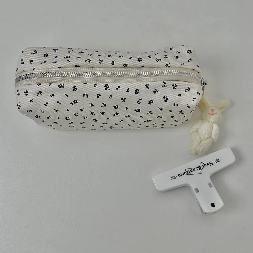 Small Fresh Floral Pen Bag Large Capacity Pencil Case Multifunctional Stationery Storage Bag Student School Organizer Supplies