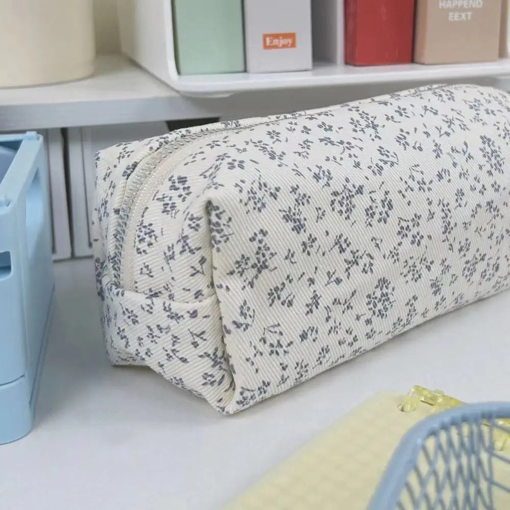 Small Fresh Floral Pen Bag Large Capacity Pencil Case Multifunctional Stationery Storage Bag Student School Organizer Supplies