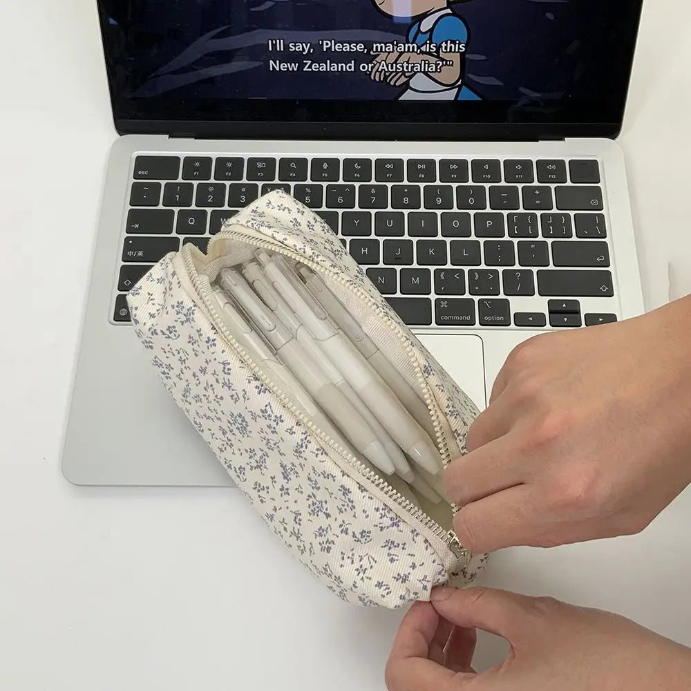 Small Fresh Floral Pen Bag Large Capacity Pencil Case Multifunctional Stationery Storage Bag Student School Organizer Supplies