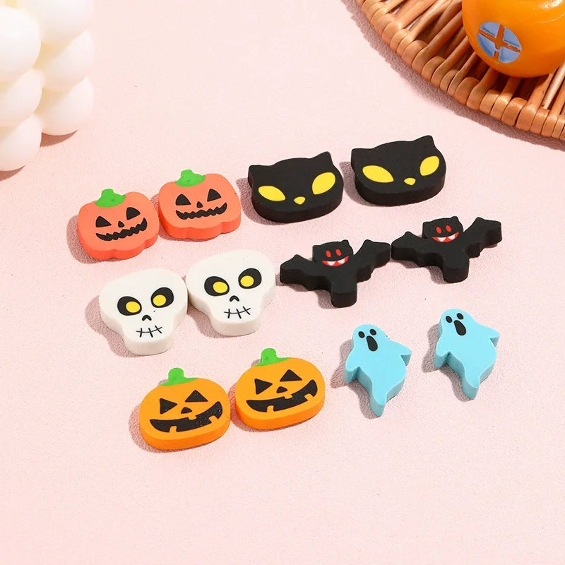 20Pcs/Lot Cute Christmas Cartoon Eraser Kawaii Santa Snow men Christmas Tree Socks Mini Pencil Rubber Kids School Stationery
